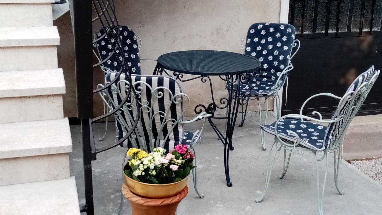 Villa Secret Garden Egle Caprino Veronese Exterior foto